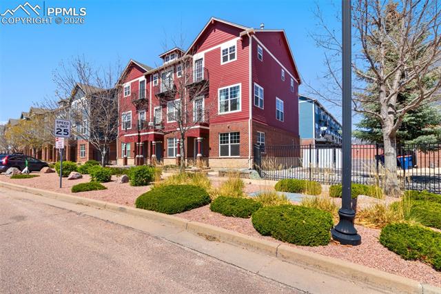 340 Fountain Boulevard