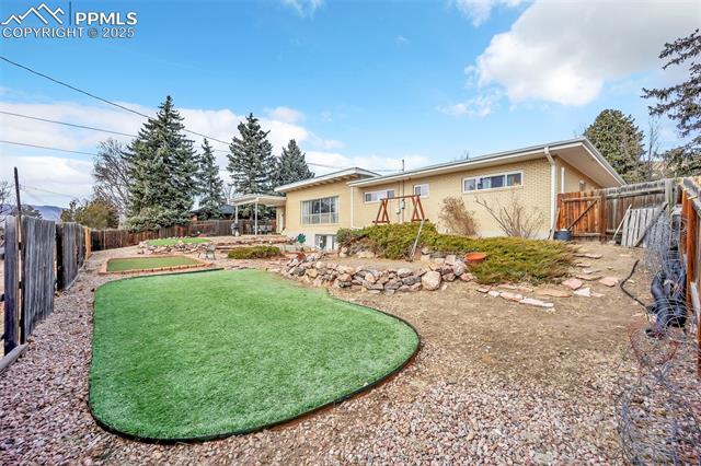 2716 Marilyn Road