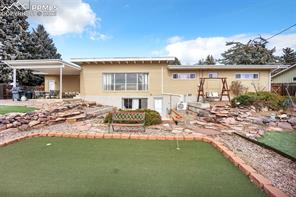 2716 Marilyn Road