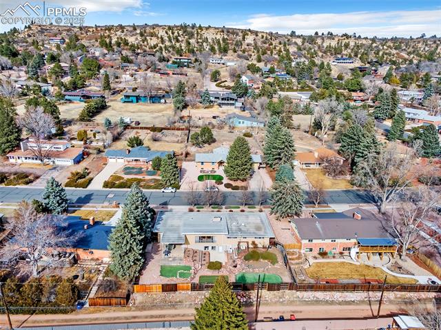 2716 Marilyn Road