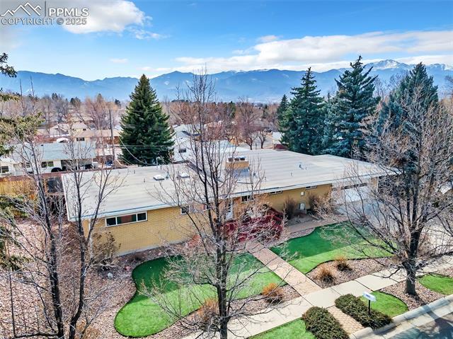2716 Marilyn Road