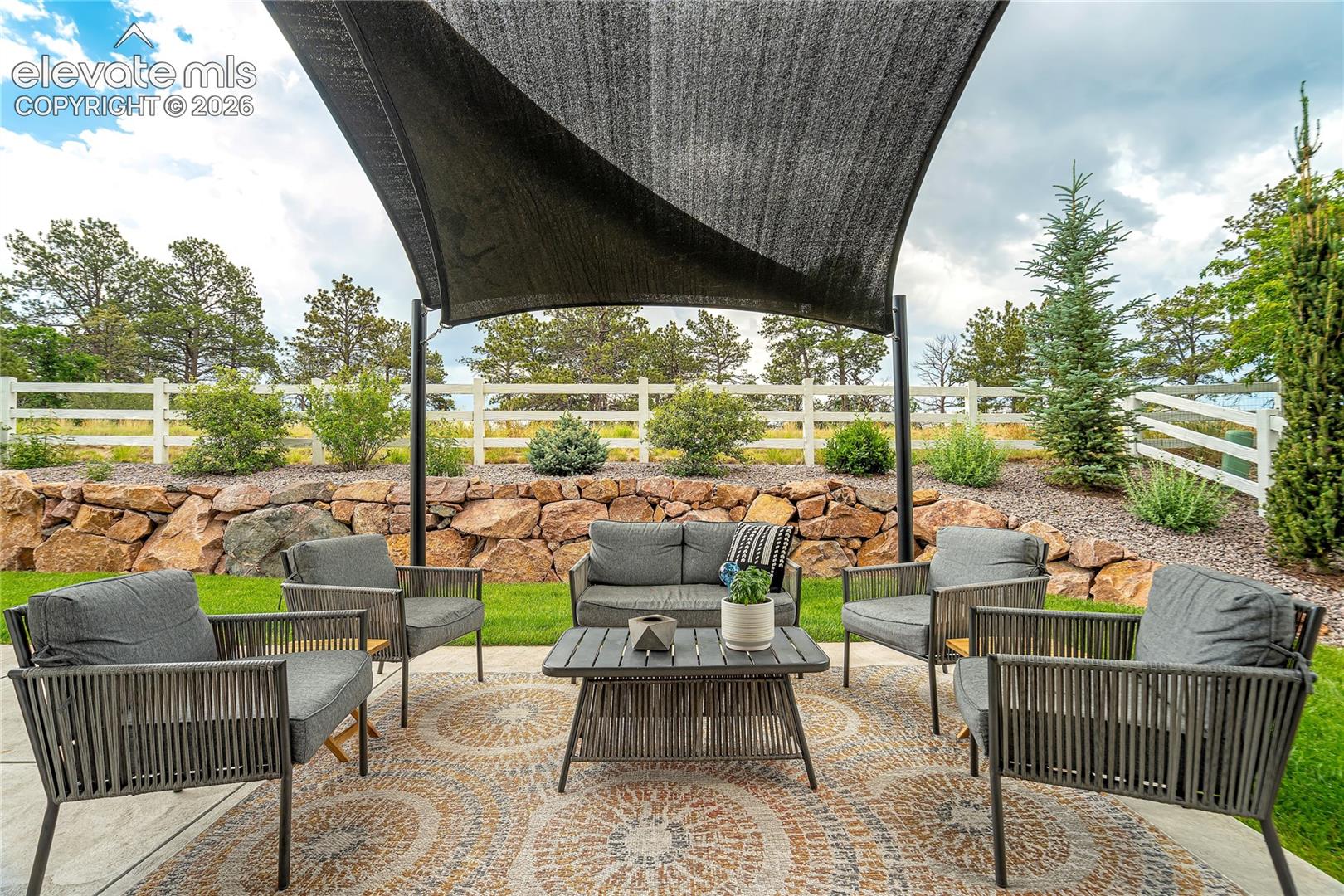 11824 Alydar Loop