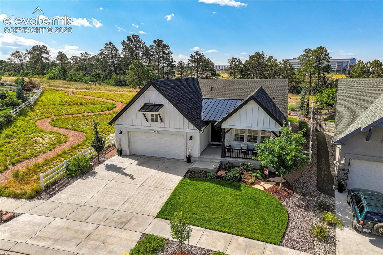 11824 Alydar Loop