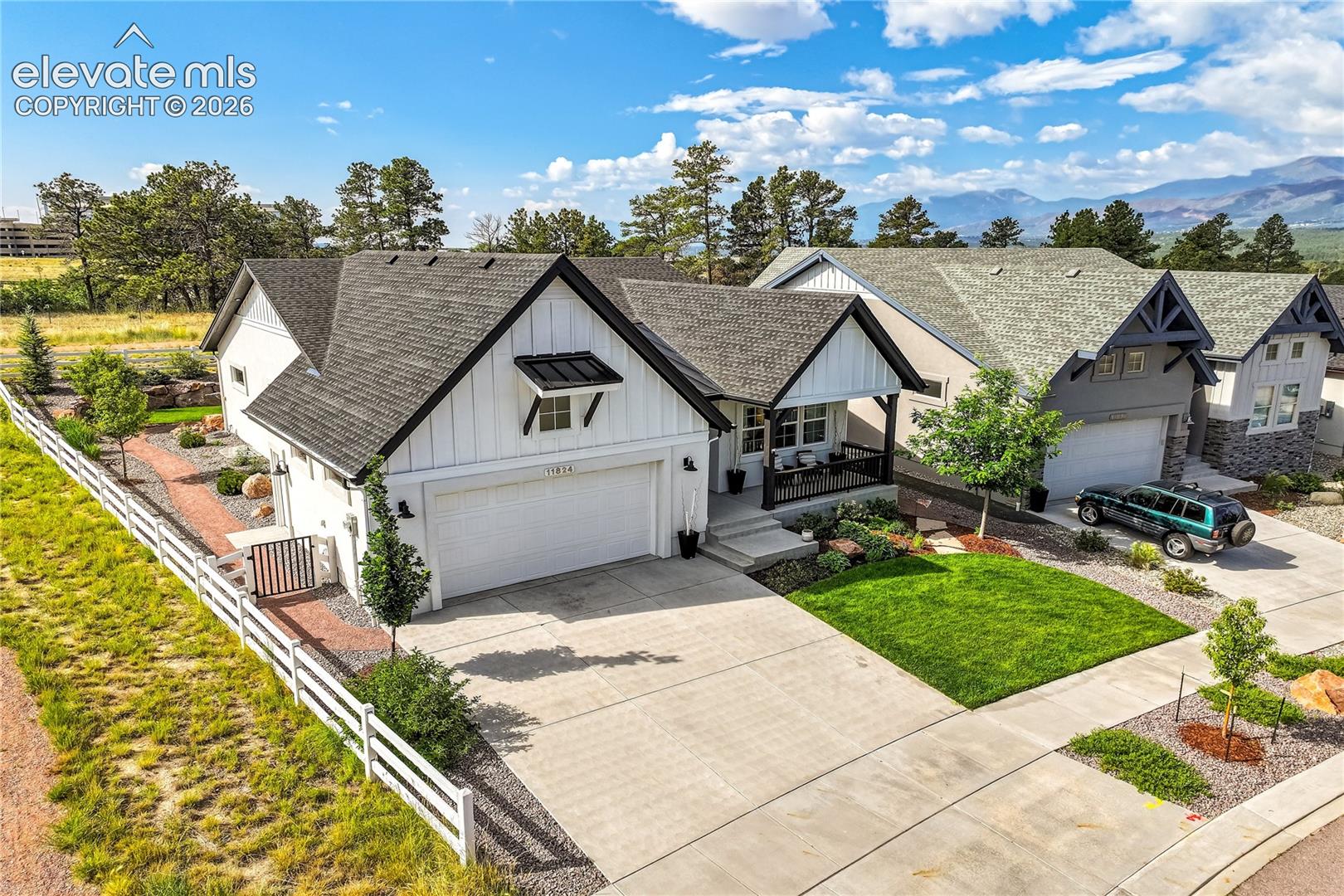 11824 Alydar Loop