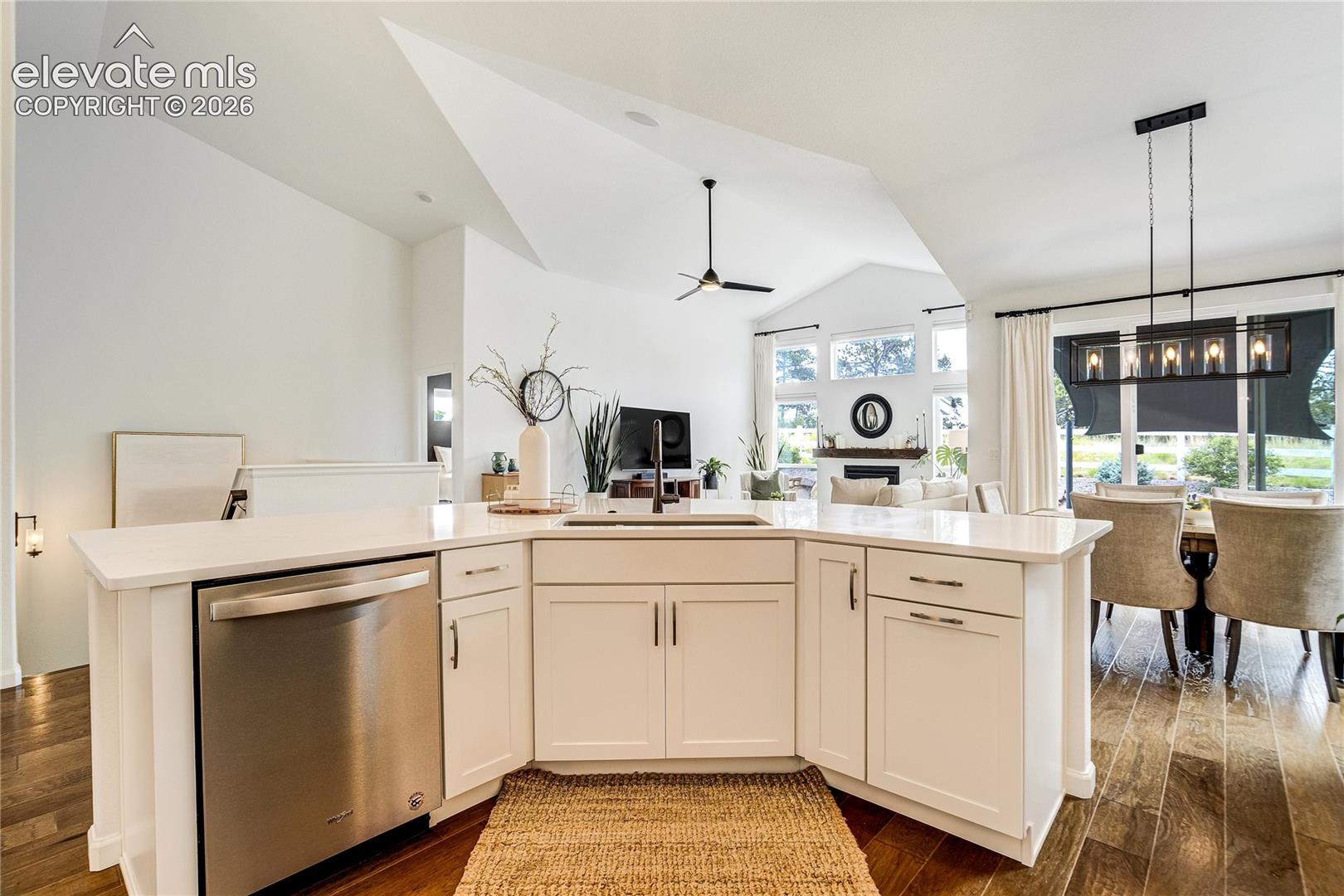 11824 Alydar Loop