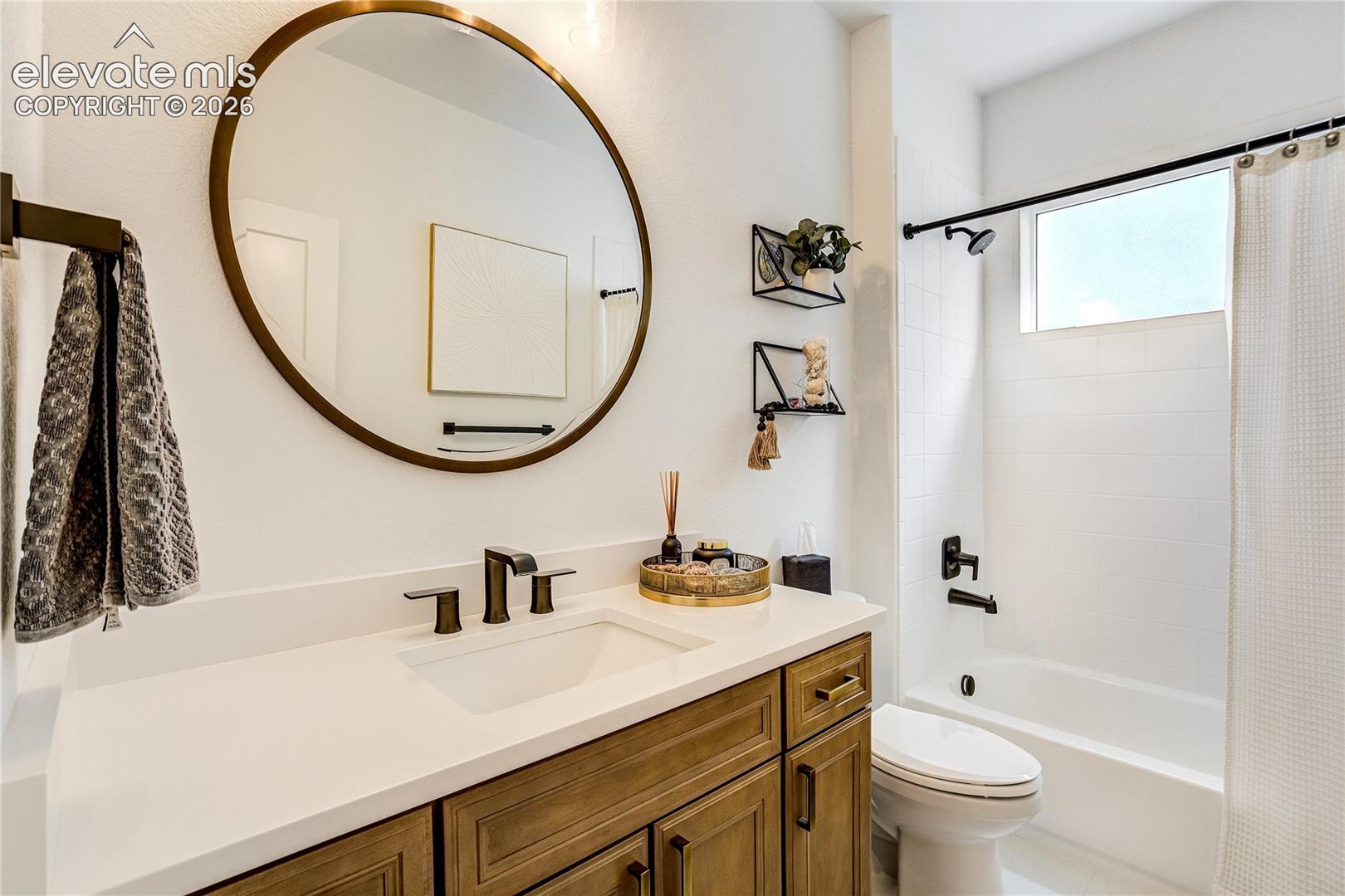 11824 Alydar Loop