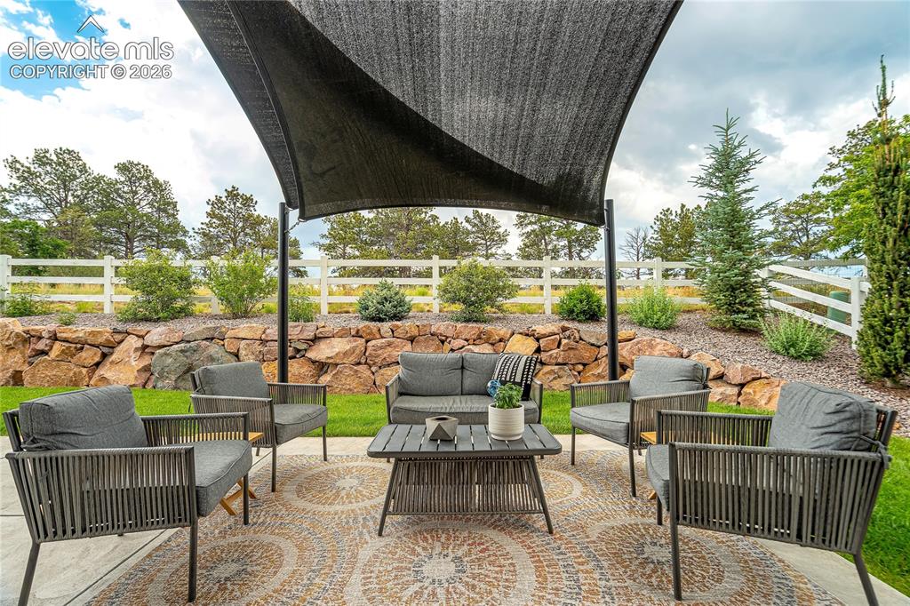 11824 Alydar Loop