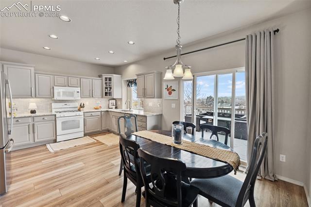 6474 Coyote Ridge Court