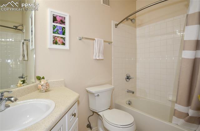 5664 Sonnet Ridge Point