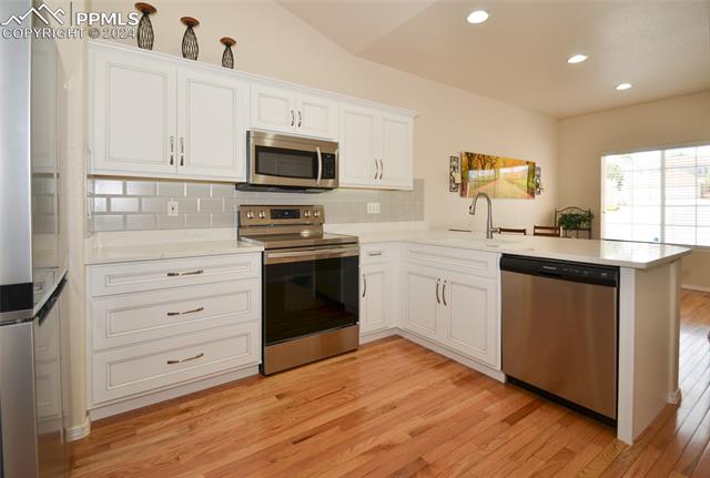 5664 Sonnet Ridge Point