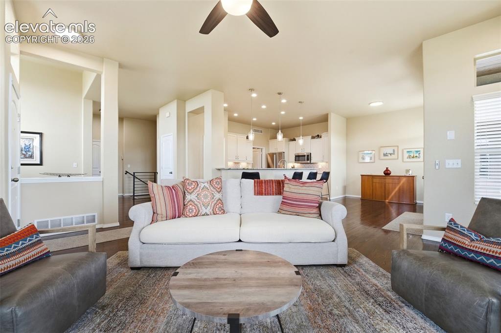 12970 Cupcake Heights