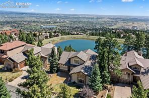 1095 High Lake View