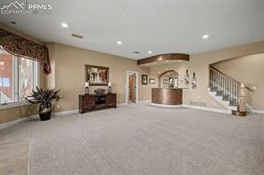 1095 High Lake View