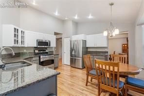 4135 Peach Lane