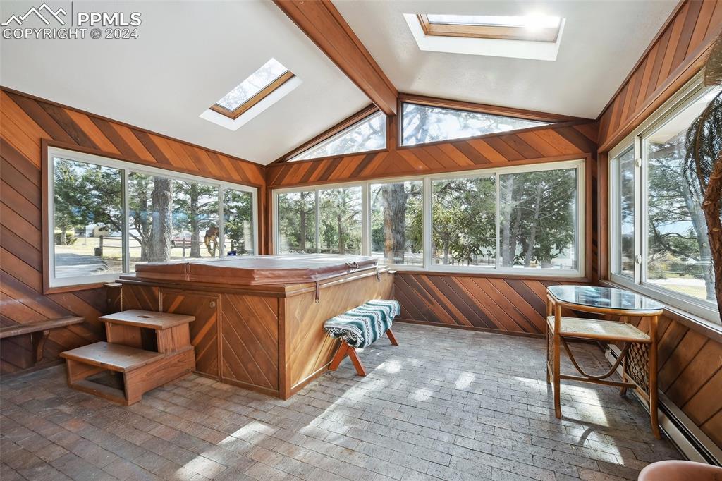 7386 Bell Drive