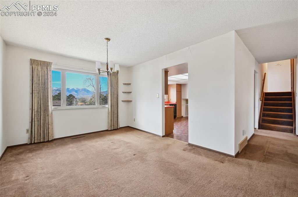 7386 Bell Drive