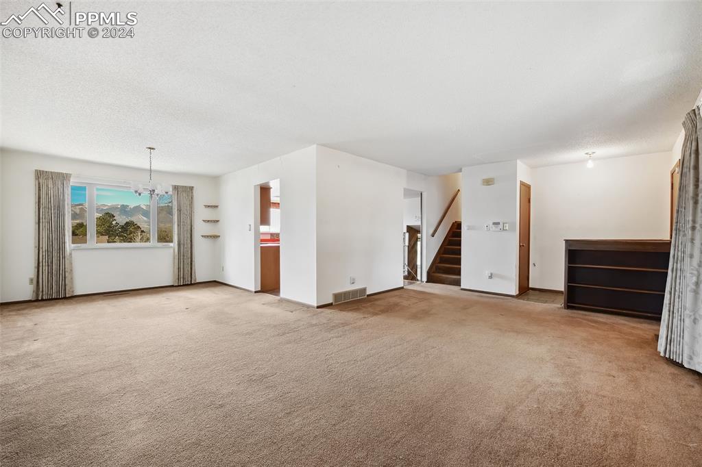 7386 Bell Drive