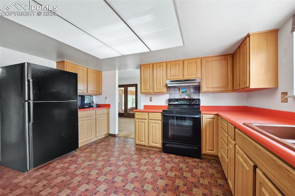 7386 Bell Drive