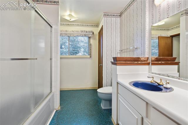 7386 Bell Drive