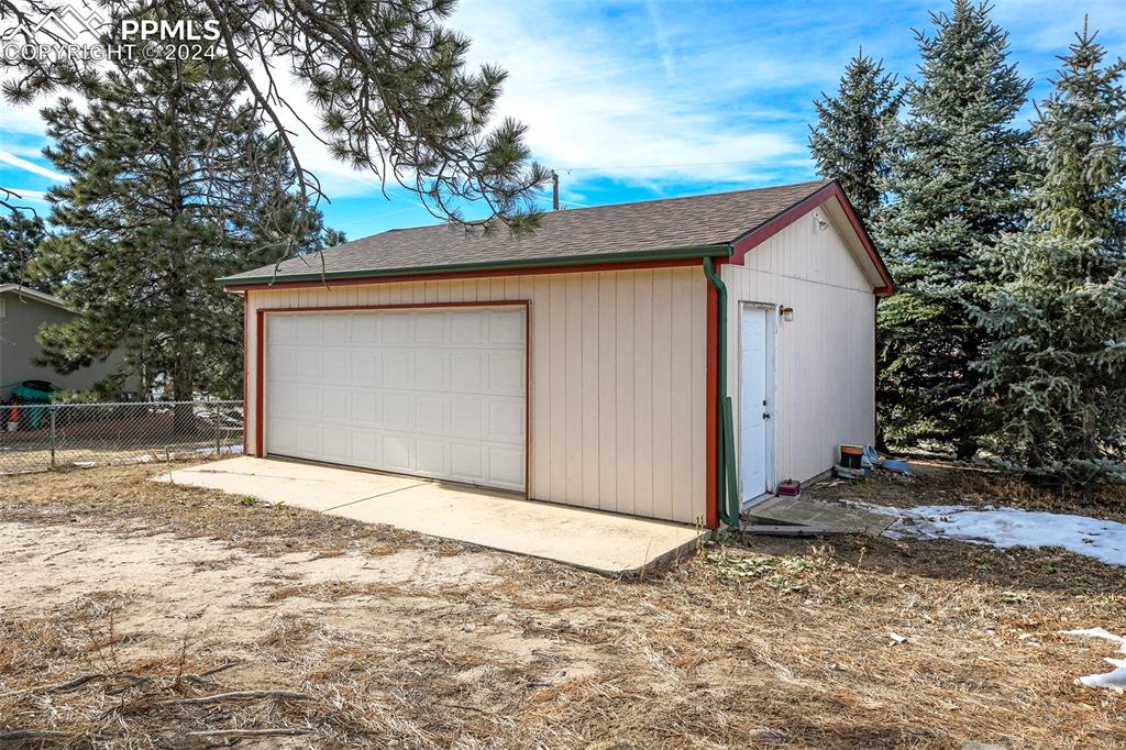 7386 Bell Drive