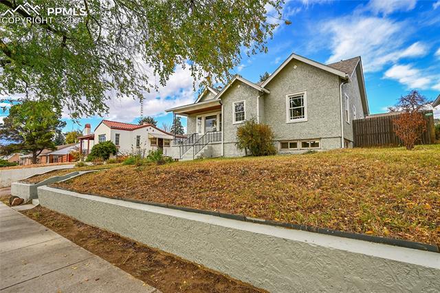 1318 E Pikes Peak Avenue