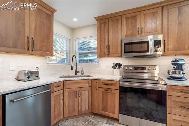 7140 Nettlewood Place