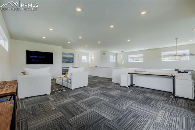 3089 Cathedral Park View