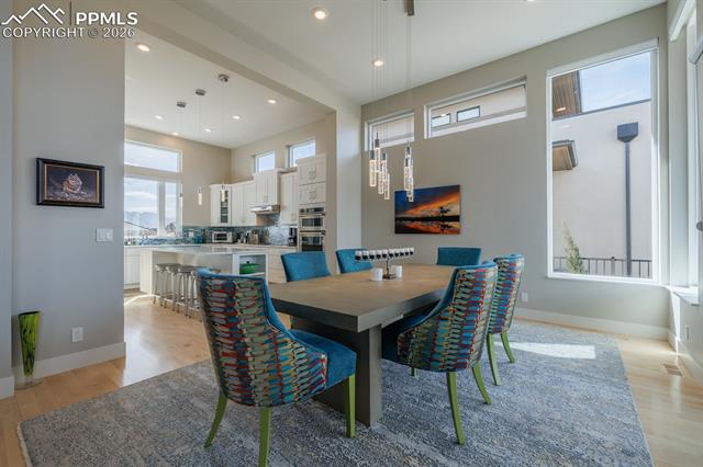 3089 Cathedral Park View