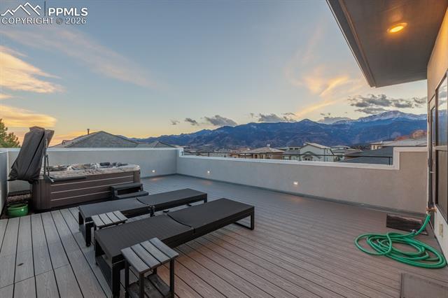 3089 Cathedral Park View