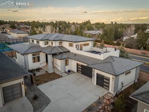 3089 Cathedral Park View