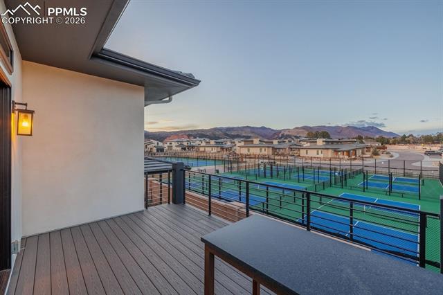 3089 Cathedral Park View