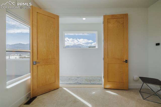 3089 Cathedral Park View