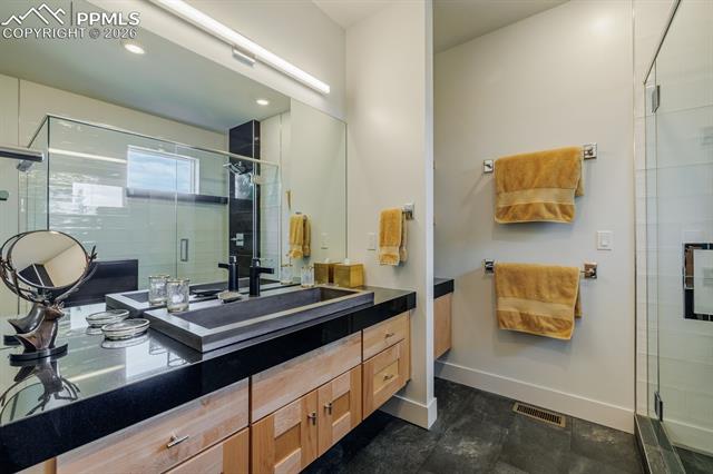 3089 Cathedral Park View