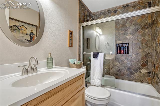1310 Chesham Circle