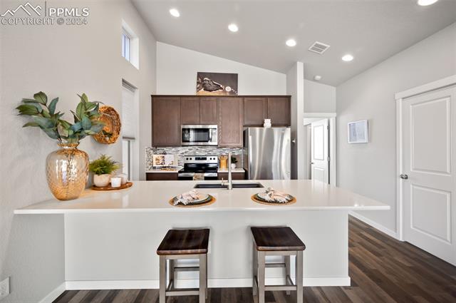 4174 Parkwood Trail