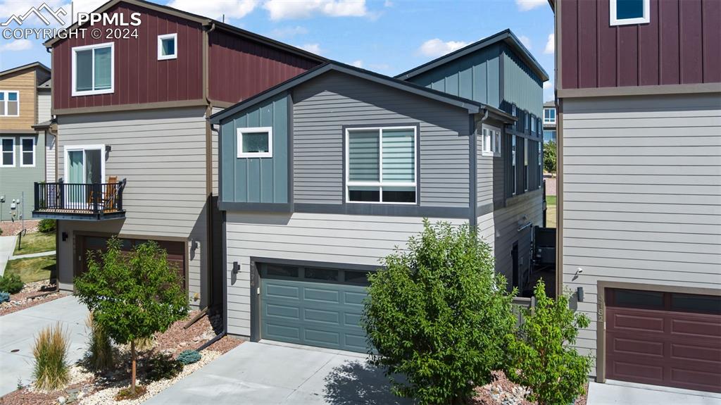 4174 Parkwood Trail