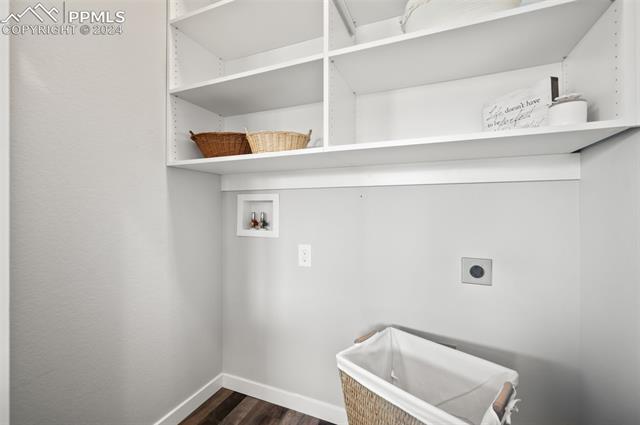 4174 Parkwood Trail