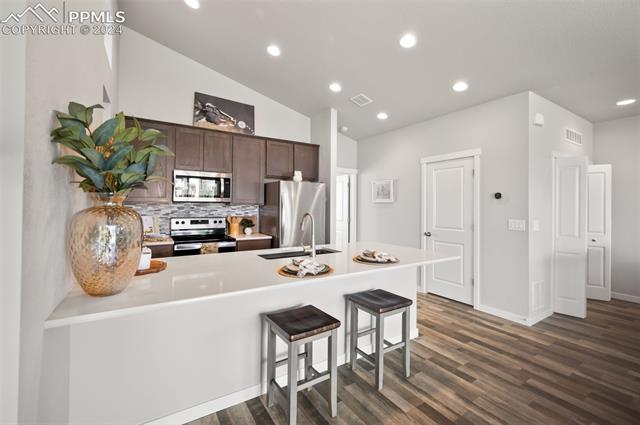 4174 Parkwood Trail
