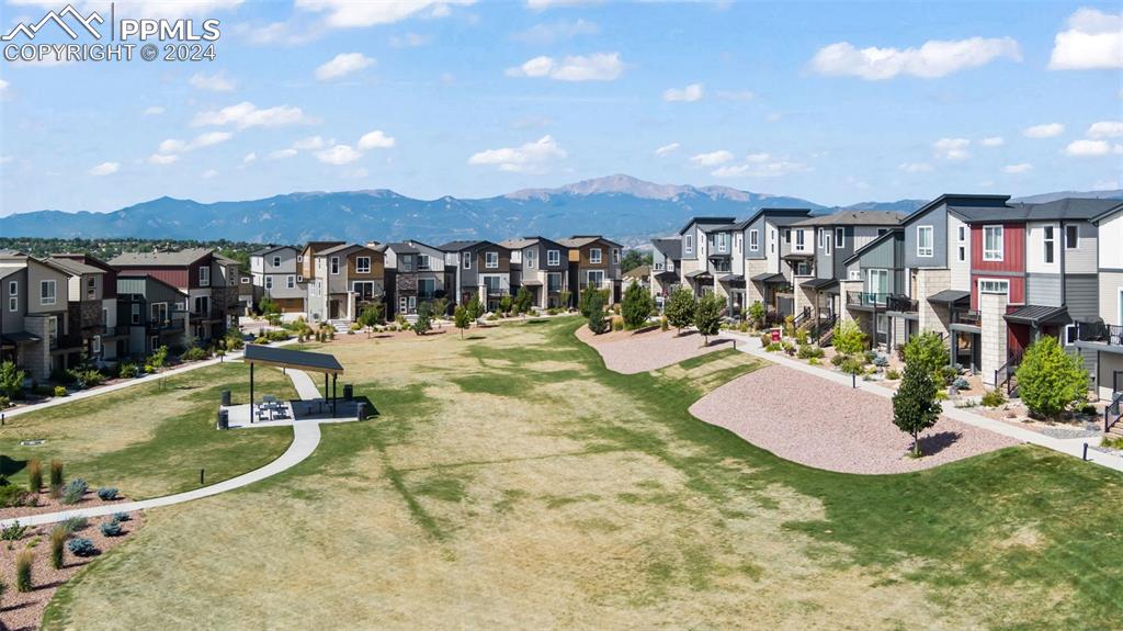 4174 Parkwood Trail