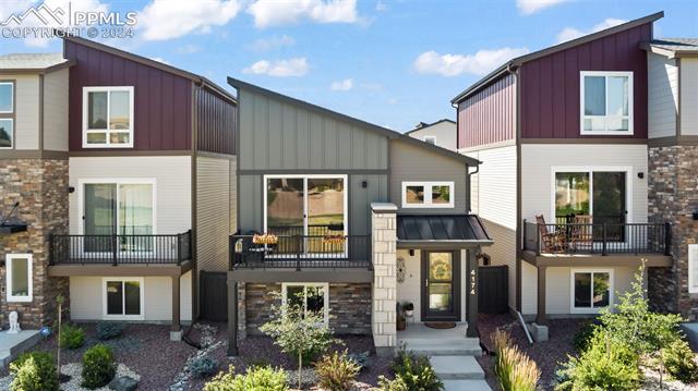 4174 Parkwood Trail