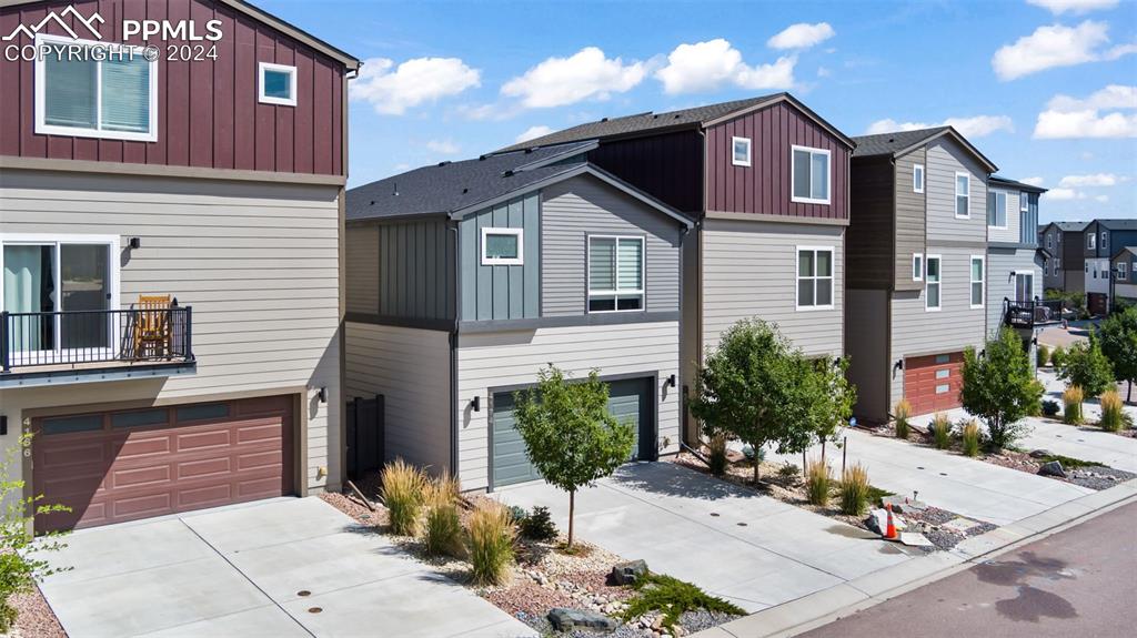 4174 Parkwood Trail