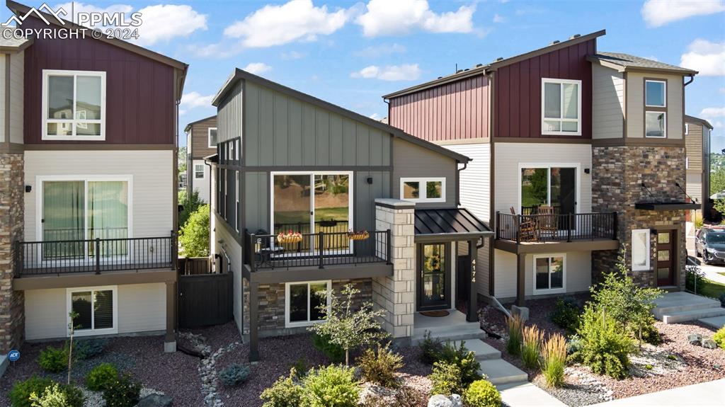 4174 Parkwood Trail