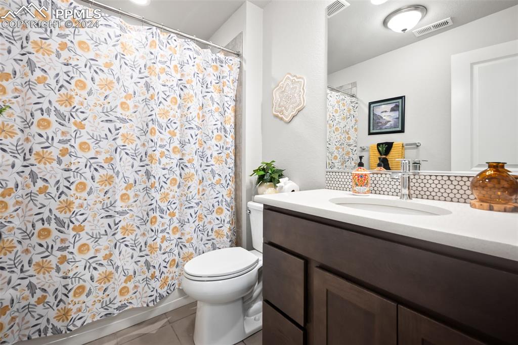 4174 Parkwood Trail