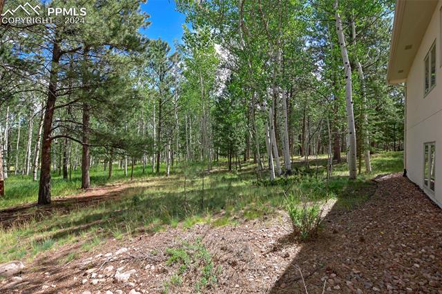 1390 Windflower Lane