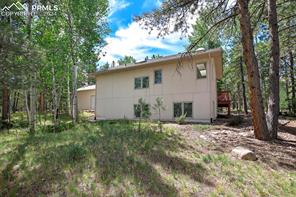 1390 Windflower Lane