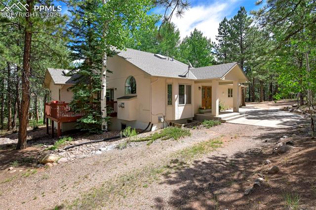 1390 Windflower Lane