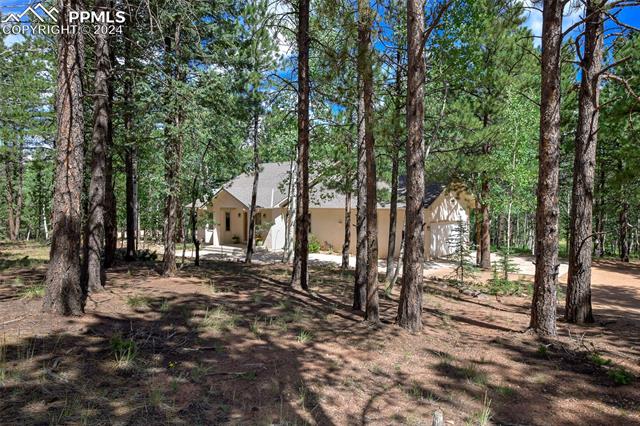 1390 Windflower Lane