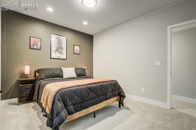 6898 Sedgerock Lane