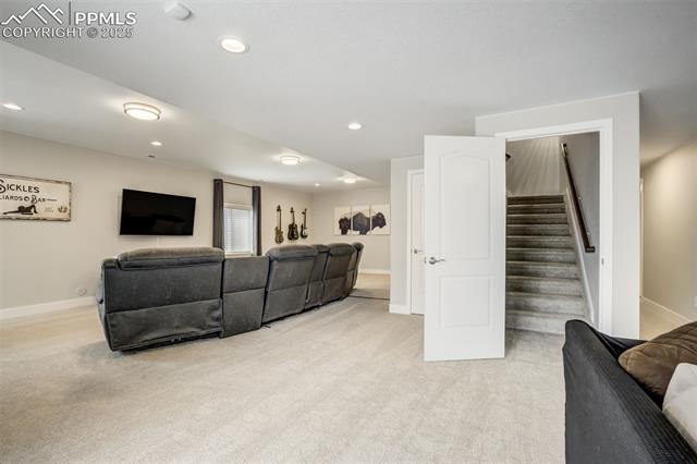 6898 Sedgerock Lane