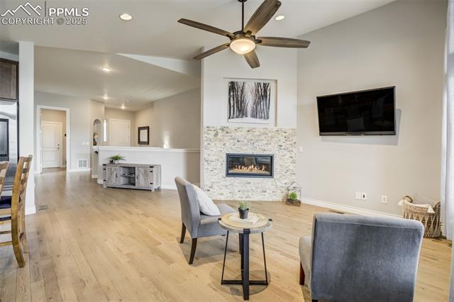6898 Sedgerock Lane